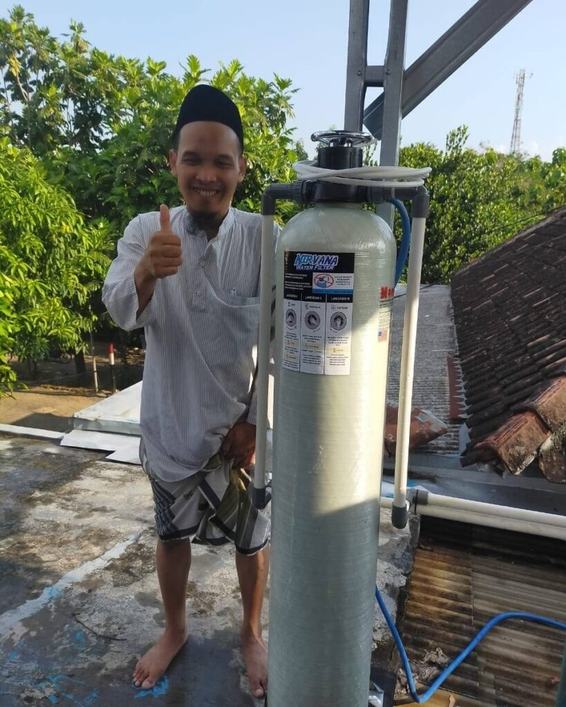 Pemasangan filter air sumur ini dilakukan untuk mengatasi masalah air berkapur type 1054 di Mushola Al Fikri. Mushola ini berada tepatnya di Kelurahan Rowosari, Kecamatan Tembalang, Kota Semarang, Jawa Tengah 50279.